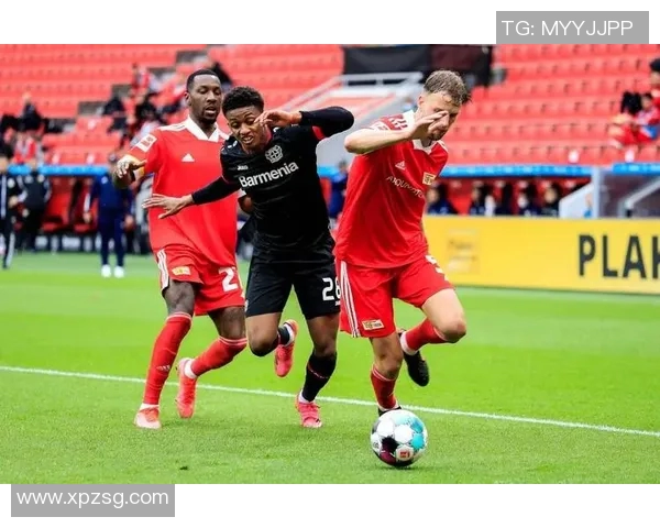 勒沃库森客场大胜奥格斯堡,继续紧追榜首位置 勒沃库森客场大胜奥格斯堡,继续紧追榜首位置